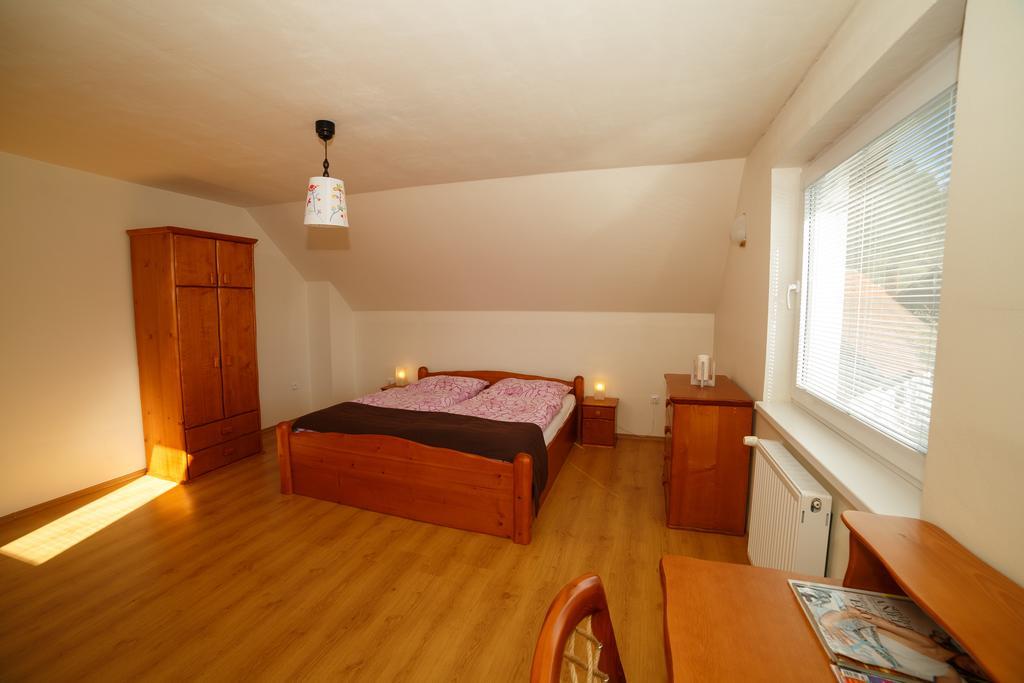 Apartmanovy Dom River Blatnica Exterior foto